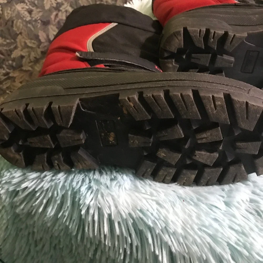 L.L. BEAN Kids DCR841 Black & Red‎ Mid Calf Winter Boots With Liner Big Kids 6
